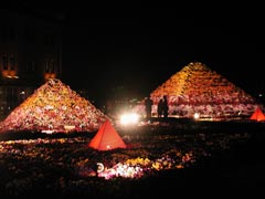 パンジー花壇のライトアップ(9k) 3月31日撮影