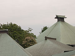 弘明寺の屋根(10k) 