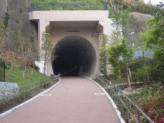 高島山トンネル(12k) 2日撮影